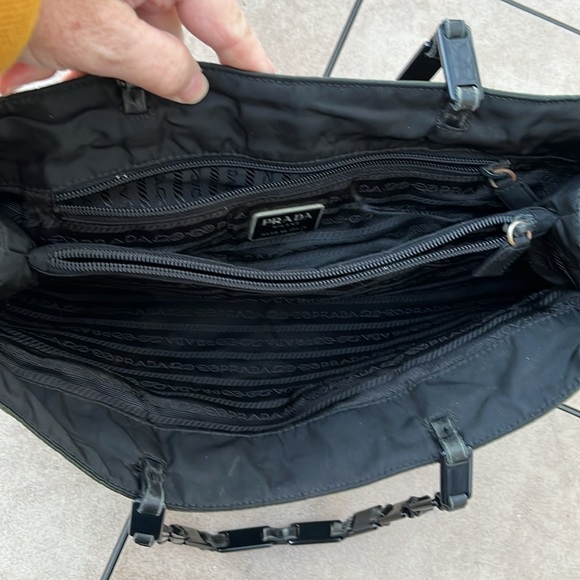 PRADA ITALY LADIES BLACK NYLON BAG-VINTAGE - Picture 14 of 16